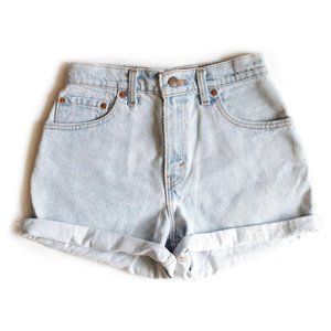 Vintage Levi’s Light Wash High Waist Shorts 24/25